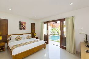 Kubal Villa and Living Seminyak