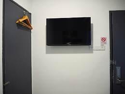 Leo Leisure Hotel at Central Market