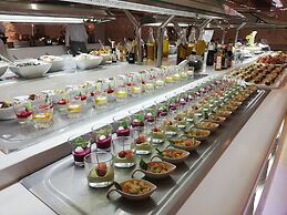 TUI BLUE Medina Gardens – Adults Only – All Inclusive