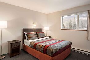 Travelodge by Wyndham McBride