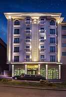 Demonti Otel