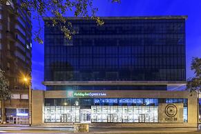 Holiday Inn Express & Suites Bogota Zona Financiera by IHG