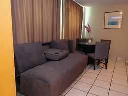 Howard Johnson Leon Avenida