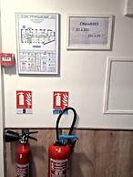 Hipotel Paris Gambetta Republique