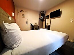 Hipotel Paris Gambetta Republique