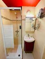 Hipotel Paris Gambetta Republique