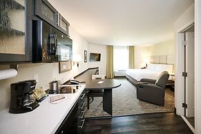 Candlewood Suites Columbus-Northeast, an IHG Hotel