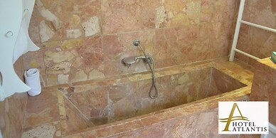 Hotel Atlantis