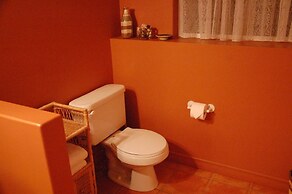 A Vacation Paradise at Quail Ridge B&B