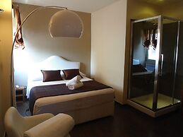 Aida Charming Rooms
