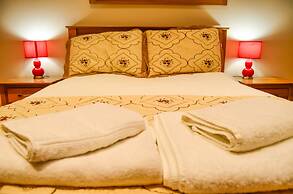 Edinburgh City Suites