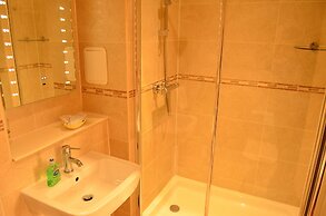 Edinburgh City Suites