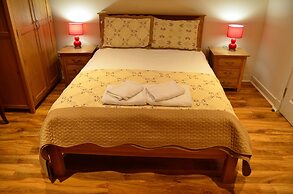 Edinburgh City Suites