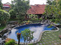 Duta Garden Boutique Villa