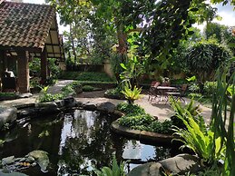 Duta Garden Boutique Villa