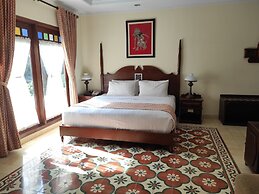 Duta Garden Boutique Villa
