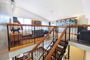 The 1O1 Bandung Dago