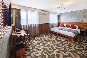 The 1O1 Bandung Dago