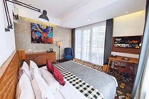 The 1O1 Bandung Dago