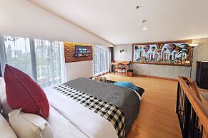 The 1O1 Bandung Dago