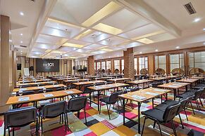 The 1O1 Bandung Dago