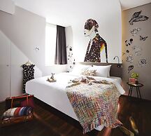 ARTOTEL Thamrin Jakarta