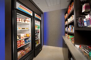 Holiday Inn Express & Suites Waco South by IHG