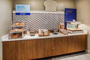 Holiday Inn Express & Suites Waco South by IHG