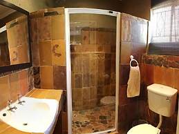 Emahlathini Guest & Monkey Farm