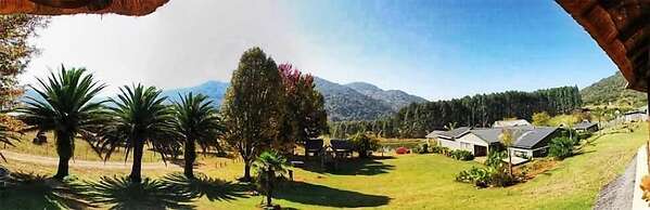 Emahlathini Guest & Monkey Farm