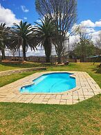 Emahlathini Guest & Monkey Farm