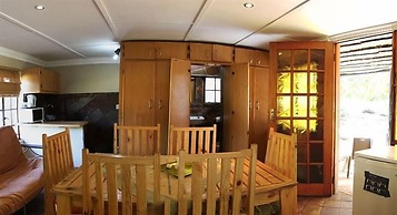 Emahlathini Guest & Monkey Farm