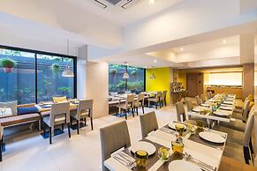 Alt Hotel Nana by UHG