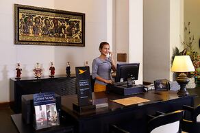 The Lake Garden Hotel Nay Pyi Taw - MGallery Collection