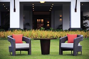 The Lake Garden Hotel Nay Pyi Taw - MGallery Collection