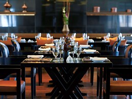 The Lake Garden Hotel Nay Pyi Taw - MGallery Collection