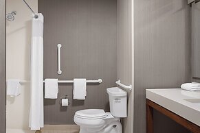 Courtyard by Marriott Charleston Summerville