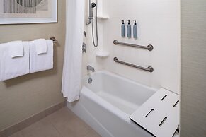 Courtyard by Marriott Charleston Downtown/Civic Center