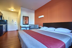 Motel 6 Wilkes Barre, PA - Arena