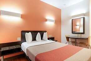 Motel 6 Wilkes Barre, PA - Arena