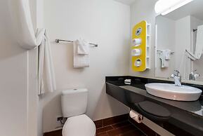 Motel 6 Wilkes Barre, PA - Arena