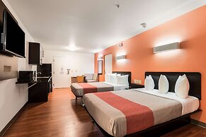 Motel 6 Wilkes Barre, PA - Arena