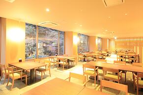Hakone Pax Yoshino