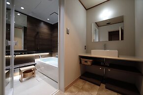 Hakone Pax Yoshino