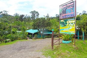 Posada Río Celeste La Amistad