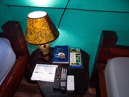 Posada Río Celeste La Amistad