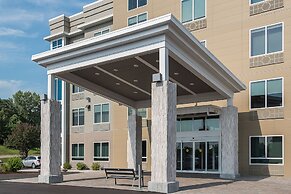 Holiday Inn Express & Suites Norwood-Boston Area by IHG