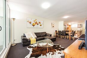 Lanai Riverside Apartments