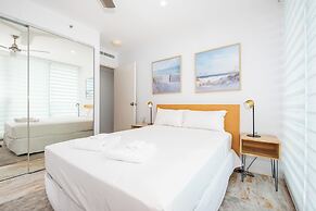 Lanai Riverside Apartments