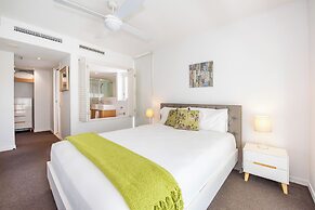 Lanai Riverside Apartments